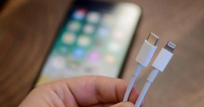 Apple Beralih Aksesori Lain Dengan USB-C Bersama dengan iPhone 15